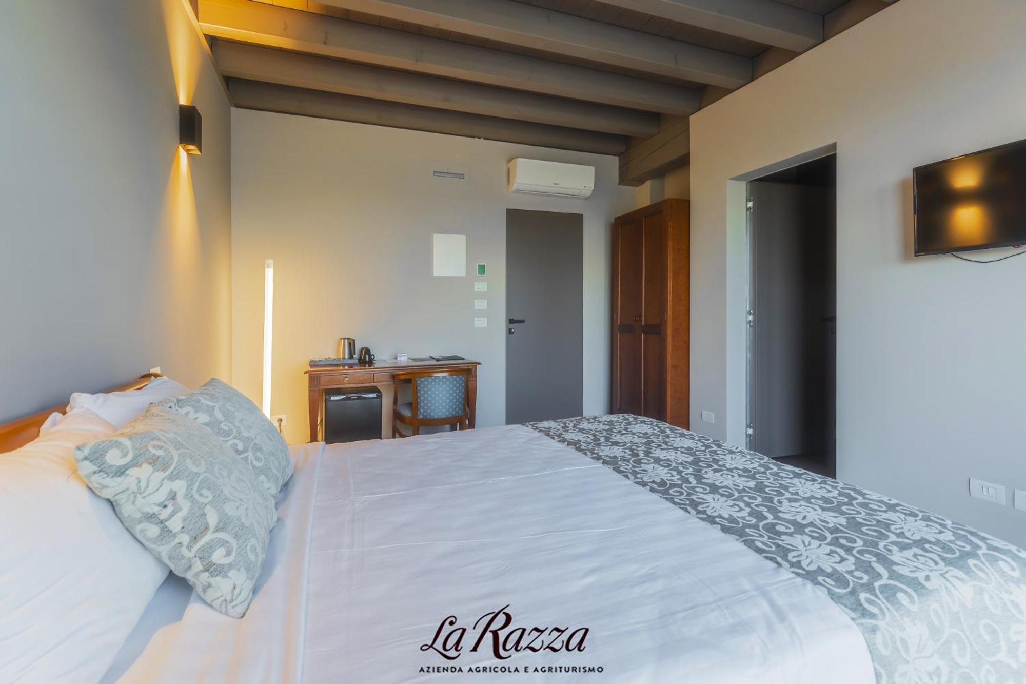 Agriturismo La Razza Reggio Emilia Eksteriør billede